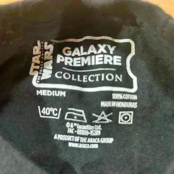 Star Wars Galaxy Premier Collection - The Force Awakens Movie - Medium  T Shirt - Picture 4 of 6